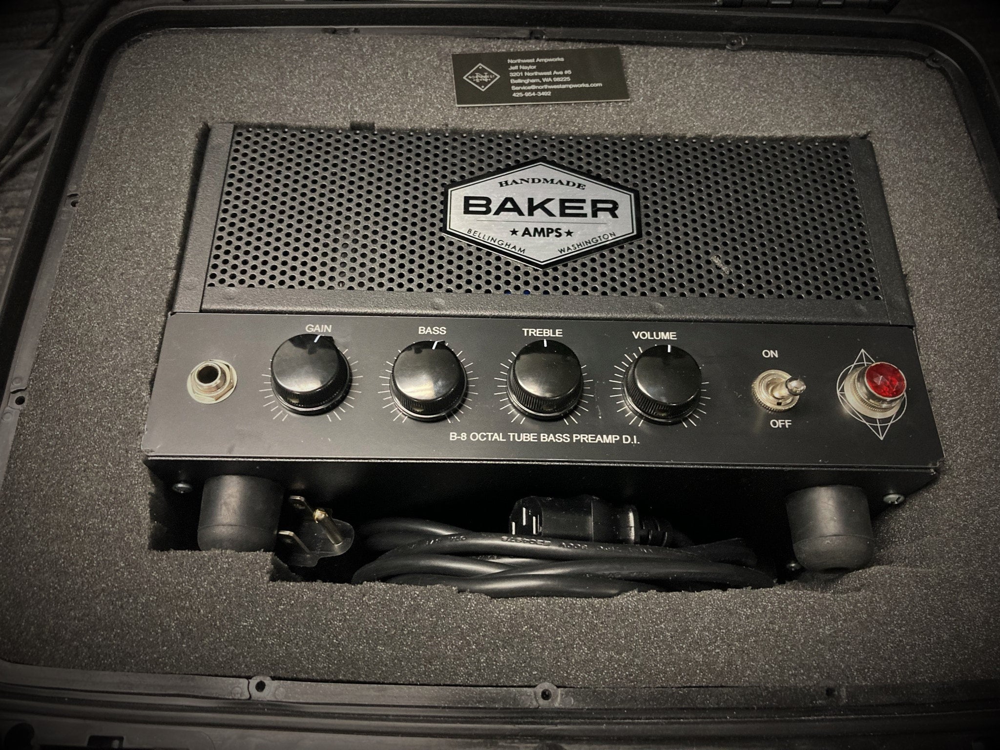 bass tube preamp D.I. | Baker Amps bass tube preamp D.I. | Baker Amps
